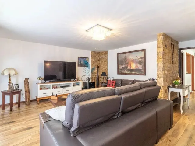 Imagem 2: Casa À Venda no Jardim Botânico