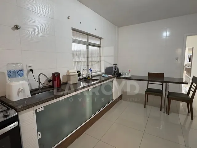 Imagem 3: Apartamento com 4 dormitórios