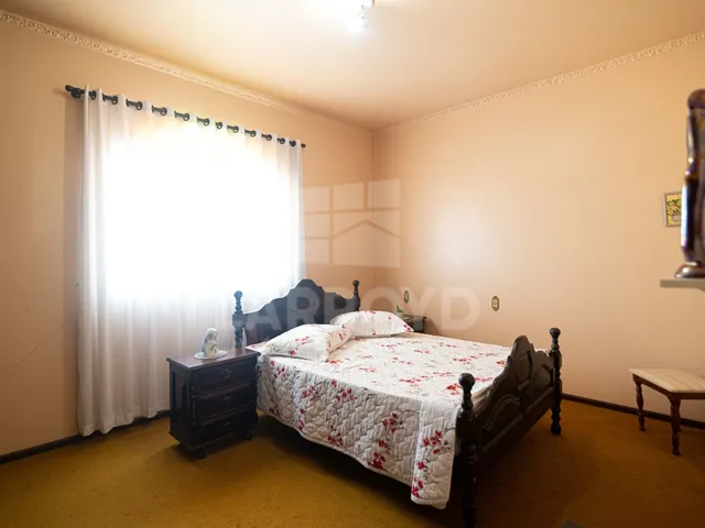 Imagem 7: Casa com 6 dormitórios