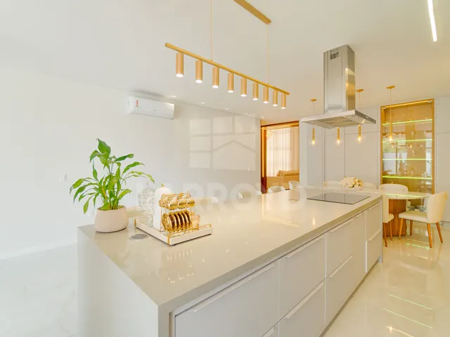 Imagem 4: Casa com 4 dormitórios
