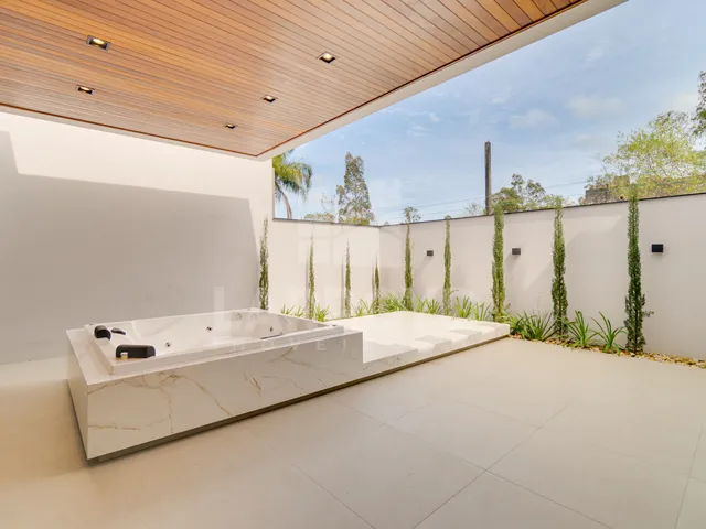 Imagem 11: Casa com 4 dormitórios
