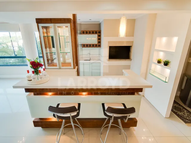 Imagem 4: Apartamento com 4 dormitórios