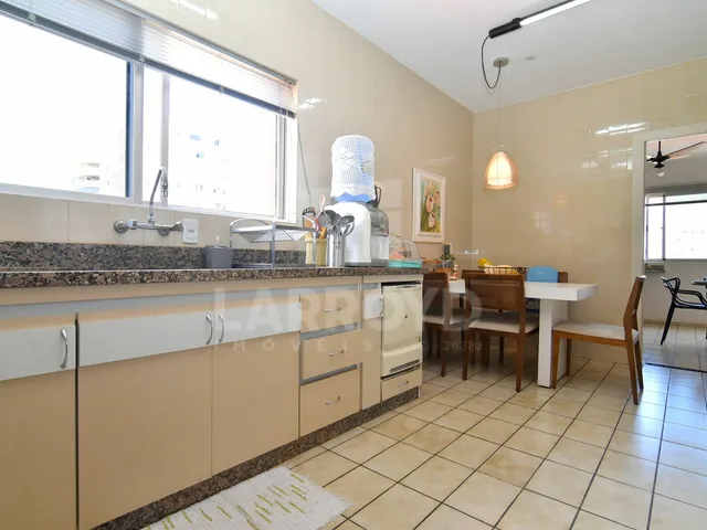 Imagem 10: Apartamento com 5 dormitórios