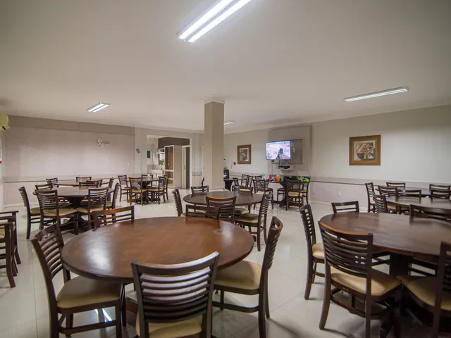 Imagem 6: Apartamento com 4 dormitórios