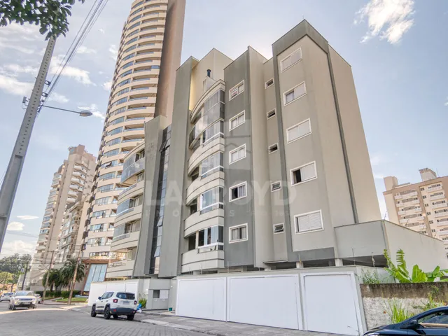Imagem 14: Apartamento com 4 dormitórios