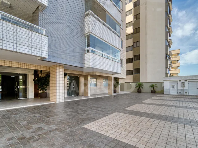 Imagem 3: Apartamento com 6 dormitórios