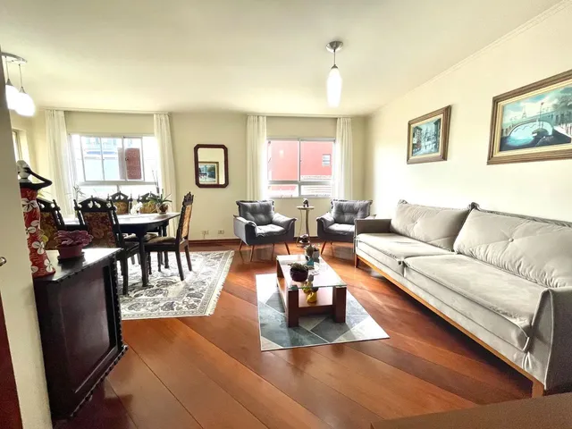 Imagem 9: Apartamento no Batel com 3 Quartos e 2 Vagas de Garagem