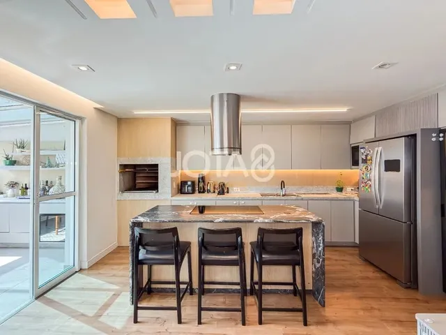 Imagem: Cobertura Duplex com 4 Quartos no Bigorrilho