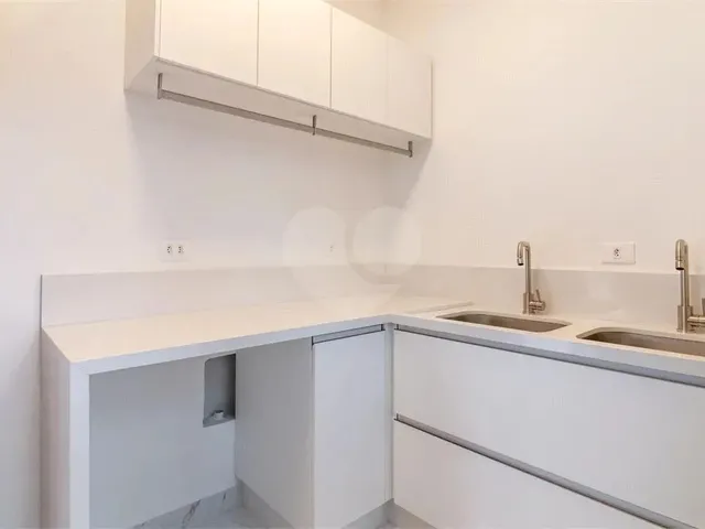 Imagem 16: Cobertura com 3 Quartos À Venda em Bigorrilho - Pr