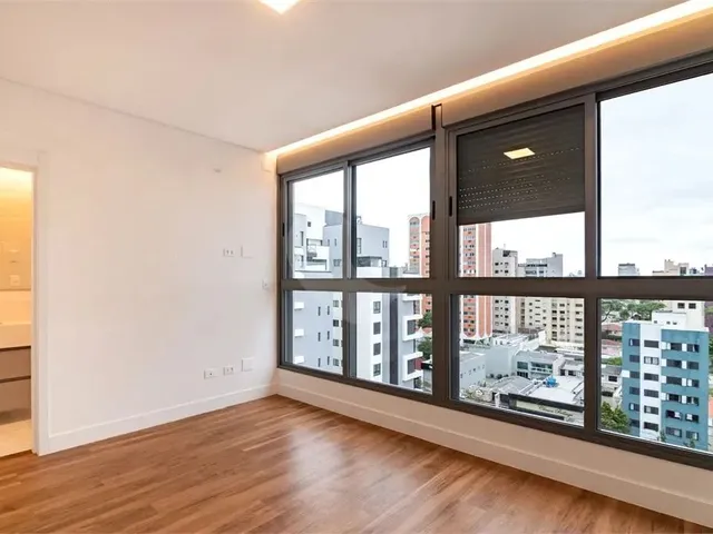 Imagem 15: Cobertura com 3 Quartos À Venda em Bigorrilho - Pr