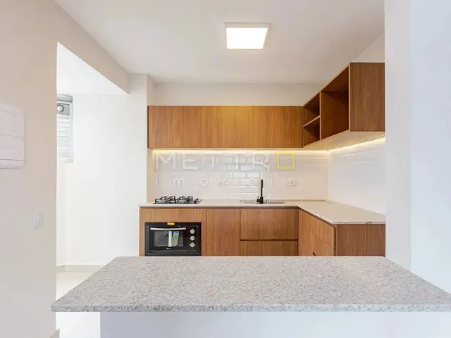 Imagem 14: Apartamento de 3 Quartos Todo Reformado no Centro Cívico - Curitiba/Pr - Referência