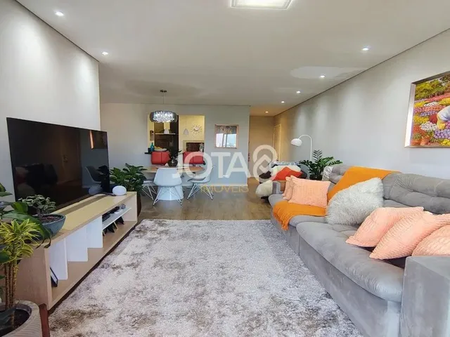 Imagem: Apartamento em Andar Alto com 3 Vagas Apartamento