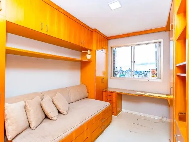 Imagem 10: Apartamento com 4 Quartos no Batel