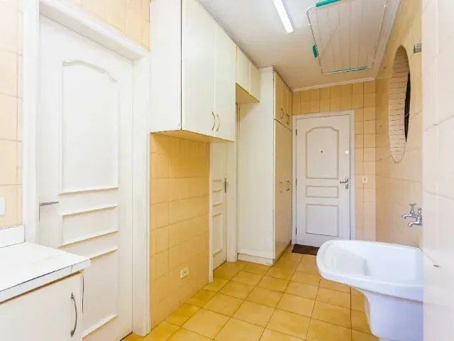 Imagem 15: Apartamento com 4 Quartos no Batel