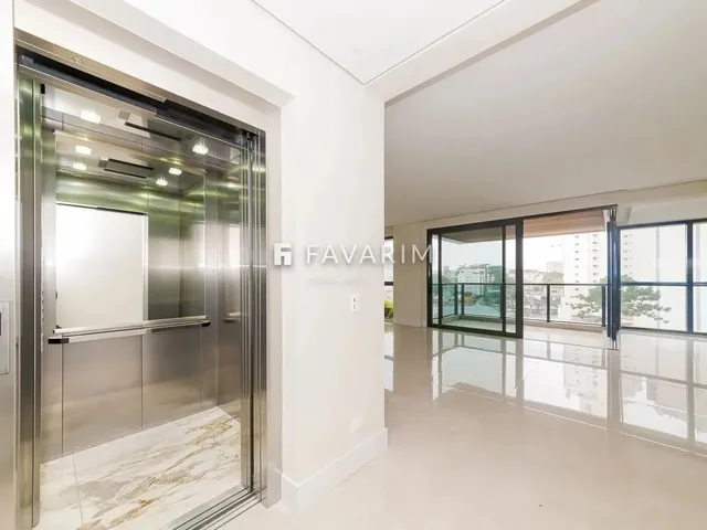 Imagem: Lindo Apartamento com 3 Suítes no Alto