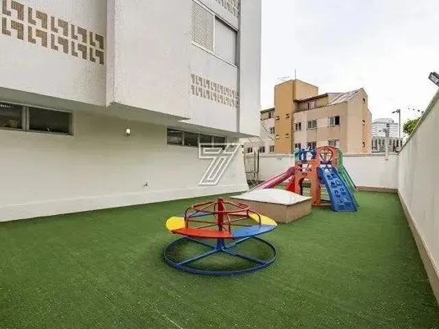 Imagem 3: Imóvel para Venda Possui 101 Metros Quadrados com 3 Quartos em Centro Cívico - Curitiba