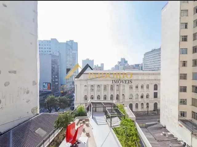 Imagem: Apartamento no Centro de Curitiba! em Frente