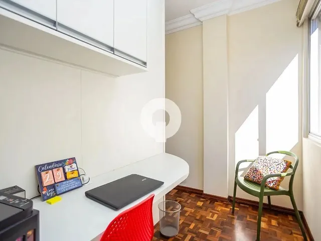 Imagem 6: Apartamento 52M² no Centro da Cidade com Vaga de Garagem e Piso de Taco