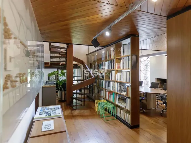 Imagem 13: Casa À Venda nas Mercês, 4 Quartos
