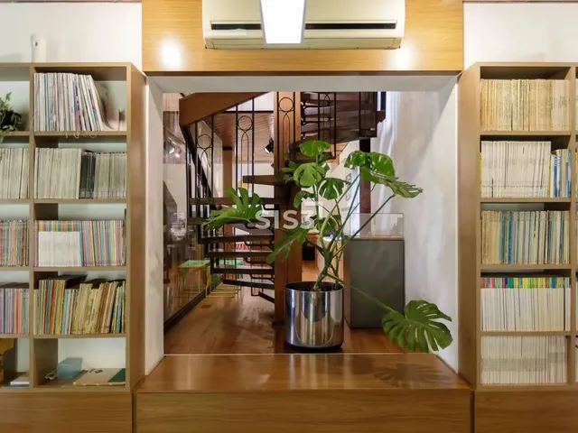 Imagem 12: Casa À Venda nas Mercês, 4 Quartos