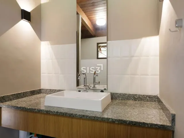 Imagem 16: Casa À Venda nas Mercês, 4 Quartos