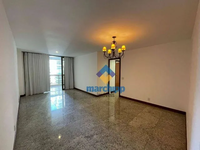 Imagem: O apartamento possui 2 Dormitórios, 1 Suíte, 2 Banheiros,