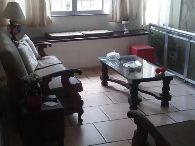 Imagem 1: Casa Ampla com Excelente Localização - Ingá / São Domingos / Centro - Niterói