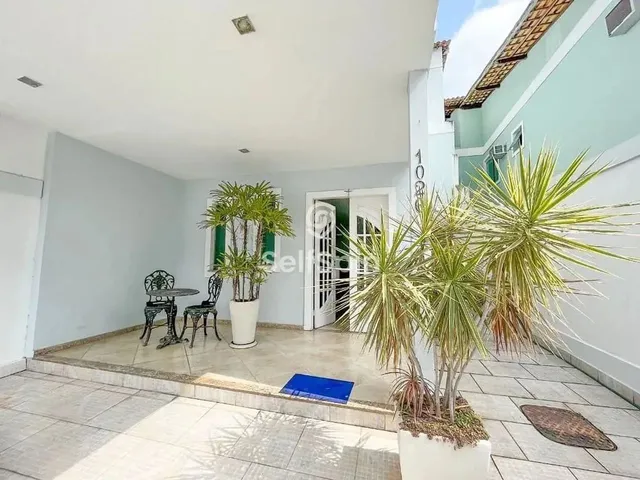 Imagem: Casa com 4 Quartos para Alugar, 180 M²