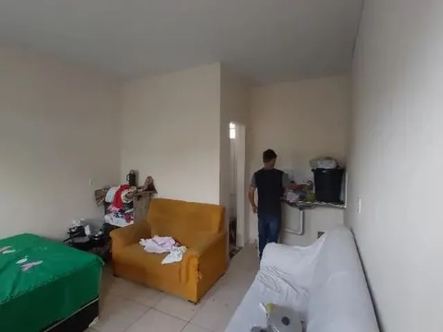 Imagem: Alugo Kit Net Rua da Marinha N107 Marambaia