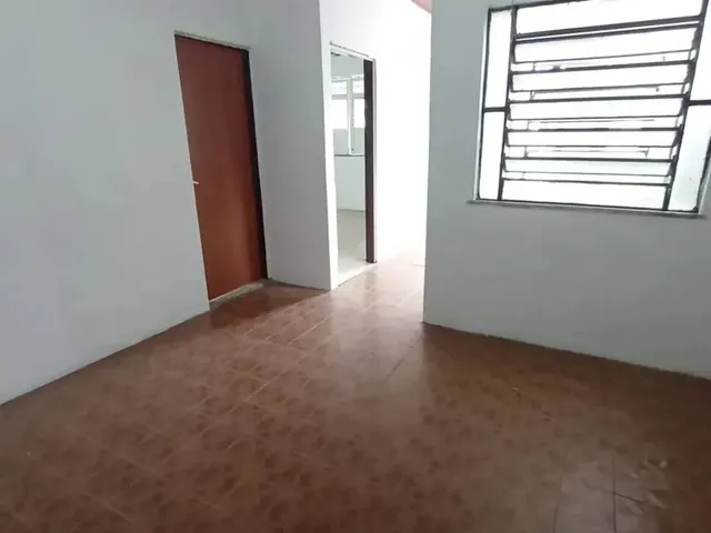Imagem: Casa 3/4 na Pedreira - Próx. Marquês de