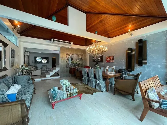 Imagem: Casa Alto Padrão 2/4 Sendo 1 Suite no Umarizal