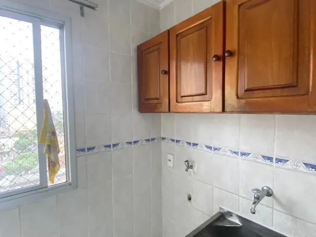 Imagem: Três Quartos com Armários Ê Ar Condicionado