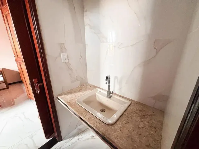 Imagem 11: Gr Aluga Casa na Marambaia - 4/3 Suites (1 Masterc/Banheira)- 2 Vagas- 2 Pavimentos- Oport