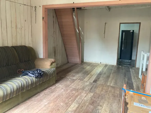 Imagem 5: Casa de Madeira Mobiliada