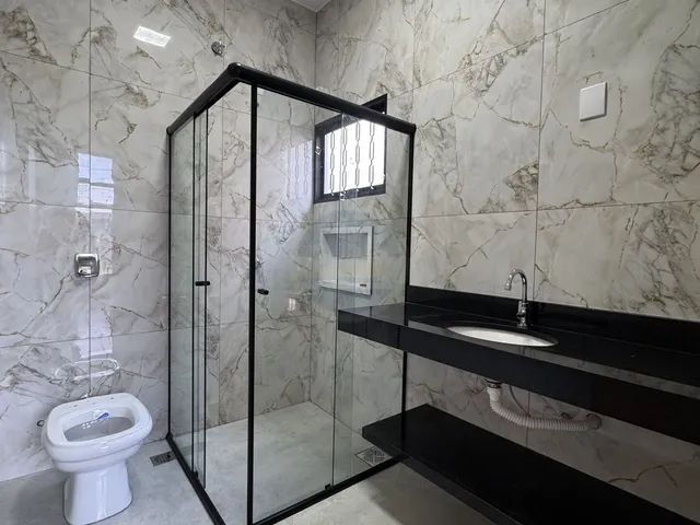 Imagem 2: Casa Alto Padrão em Conjunto Residencial Monte Carlo, Dourados/MS