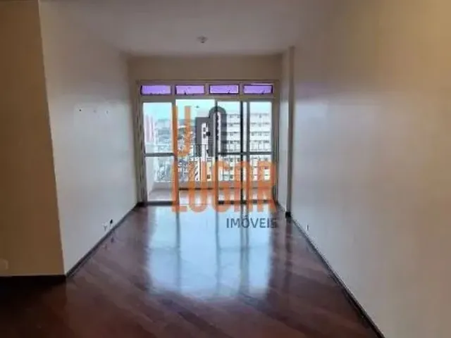 Imagem: Um Lugar Imóveis Vende Ou Aluga Apartamento