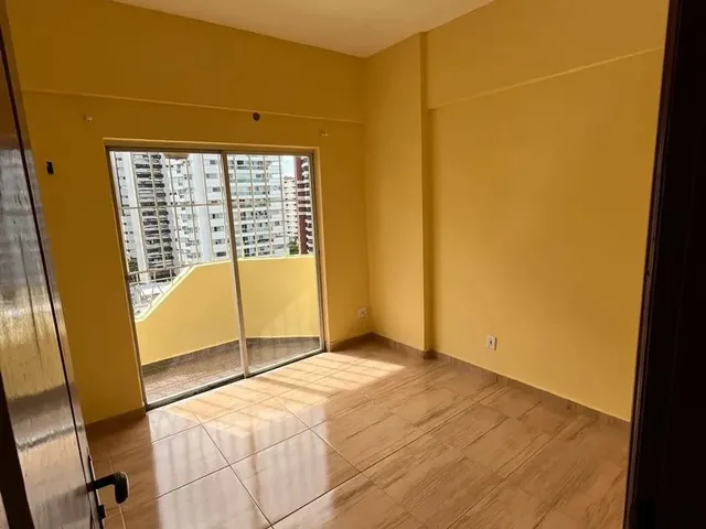 Imagem 2: Alugo Apartamento com 3 Quartos na Doca