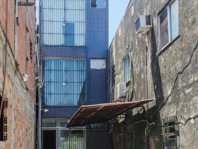 Imagem: Apto. Sem Garagem com Sala, Cozinha, Banheiro