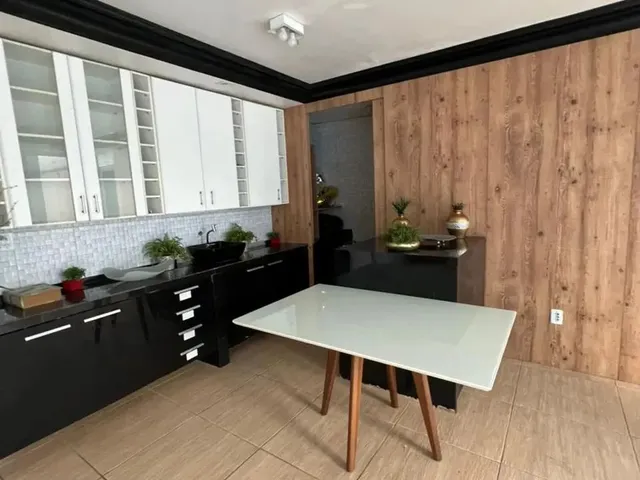 Imagem 10: Rcasa Comercial com 5 Suítes para Aluguel