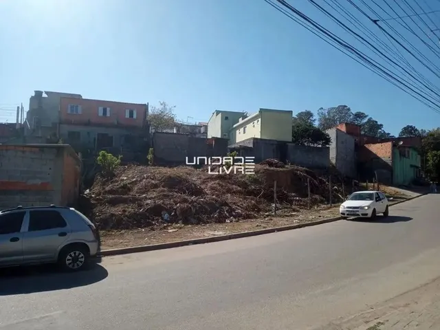 Imagem: O terreno possui 411m² de Área e está localizado em