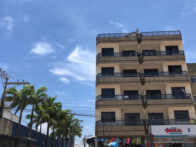 Imagem: Apartamento com Varanda em Frente À Praia