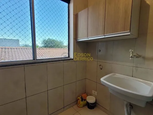 Imagem 2: Apartamento com 2 Quartos, Parque São Domingos - Pindamonhangaba