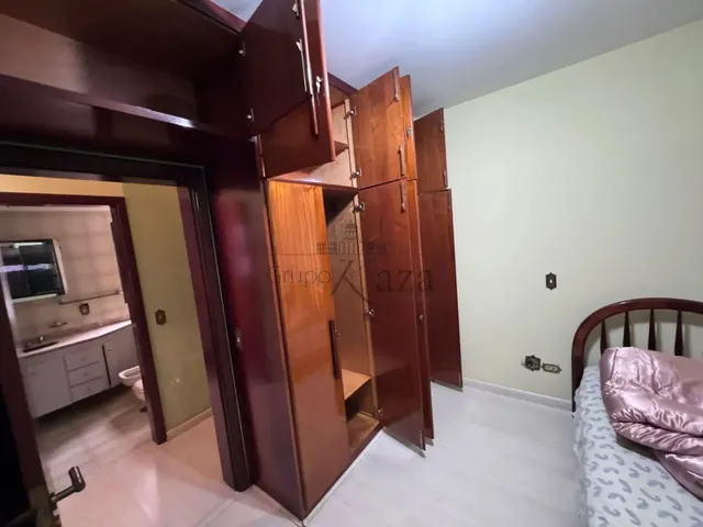 Imagem 13: Oportunidade - Apartamento - Jardim Bela Vista - Residencial Edifício Mont Serrat - 4