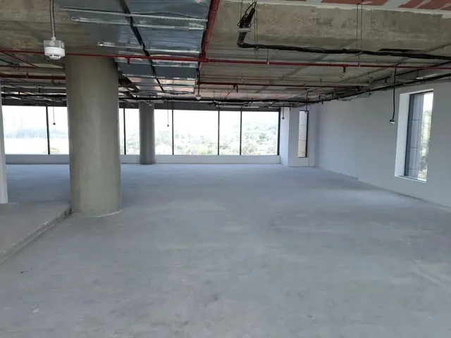 Imagem 2: Conjunto com 706,18 M² com 18 Vagas - Edifício Parque Jockey
