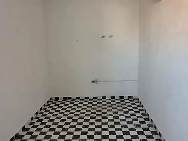 Imagem 3: Casa no Primeiro Andar, 3 Quartos, 1 Banheiros e Área de Serviço
