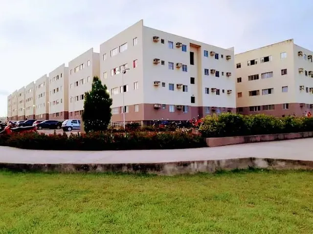 Imagem: O apartamento possui 2 Dormitórios, 1 Banheiro, 1 Vaga na