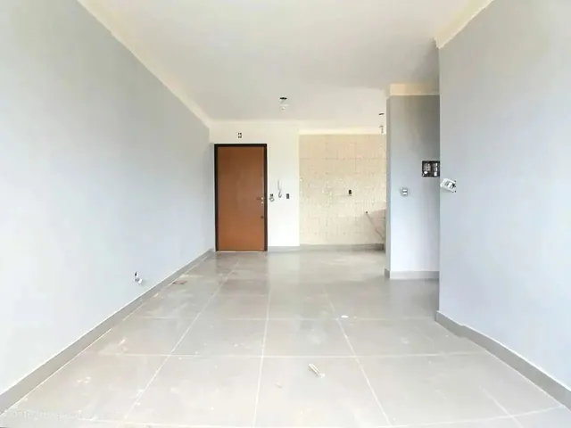 Imagem: O apartamento possui 1 Dormitório, 1 Banheiro, 1 Vaga na