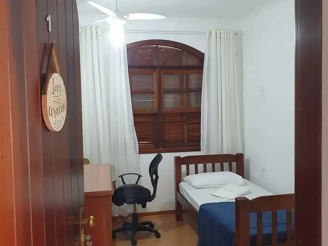 Imagem 3: Hospedagem em Hostel - Suítes Individuais