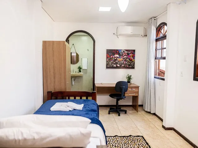 Imagem 7: Hospedagem em Hostel - Suítes Individuais