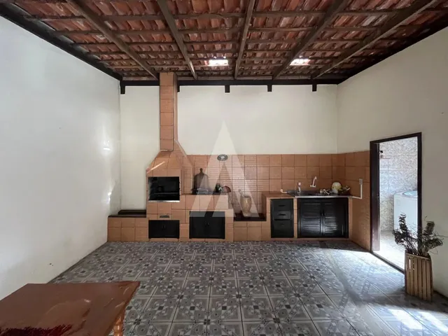 Imagem 12: Casa Residencial com 3 Quartos no Bairro Petrópolis, com 182.19 M²